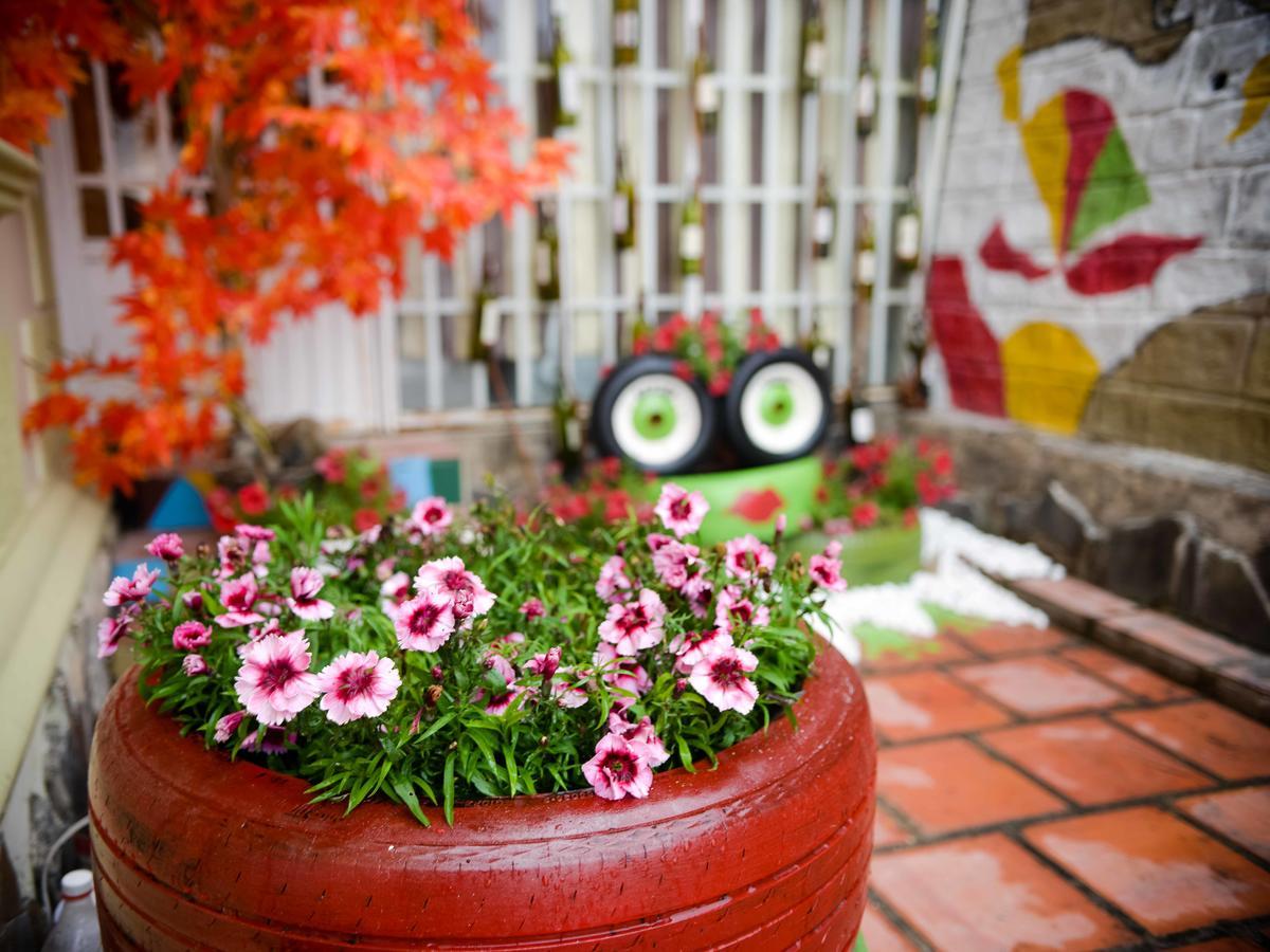 Bonjour Dalat Hostel ภายนอก รูปภาพ